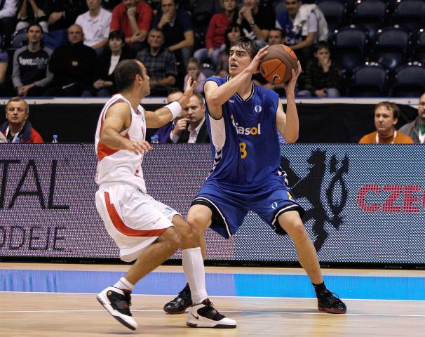 Gran estreno del Cajasol como visitante en la Eurocup/CEZ Nymburk