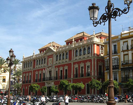 Sede de Cajasol en la Plaza de San Francisco