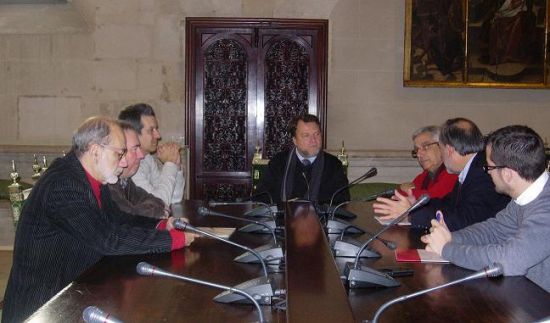 La Plataforma pretende que el esquema de gestión de la Dehesa estén en manos de diferentes entidades