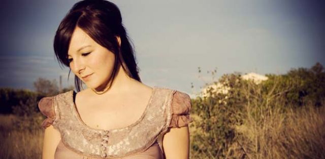 Bentley cantará los temas de su disco, ‘Ashfield Avenue’, que mezcla el pop con influencia del género folk americano e inglés./absolutbeginners