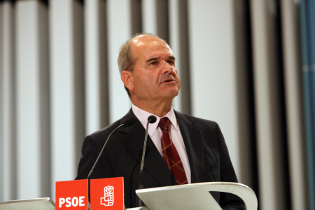 Manuel Chaves, vicepresidente tercero del Gobierno, ministro de Política Territorial y ex presidente de la Junta de Andalucía