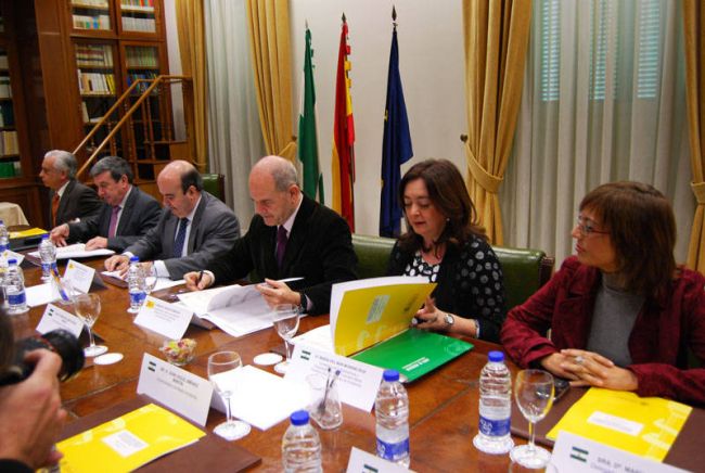 La Junta tramitará desde el 1 de abril las concesiones de los 'chiringuitos'