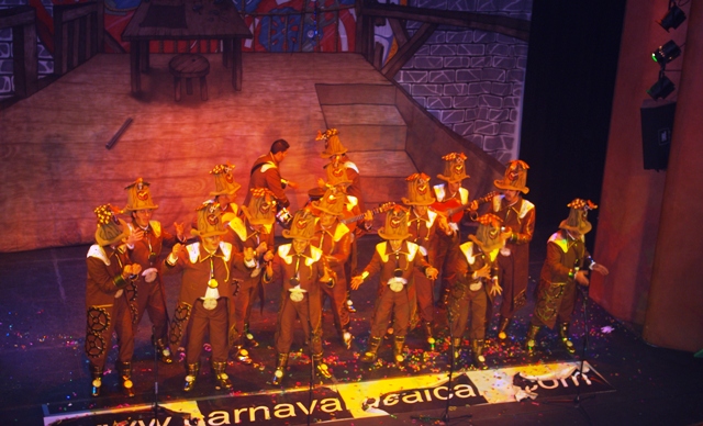 La comparsa de Sevilla 'Los Segundos', causaron una gran sensación/Ángel Espínola