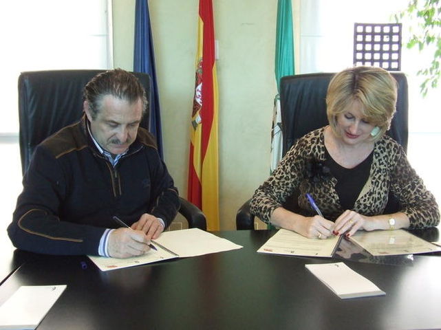 Los cursos se dirigirán a colegiados y empleados de la Administración Pública