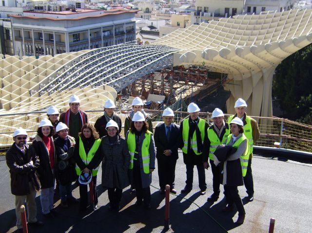 El Ayuntamiento permite visitar las obras del Metropol Parasol a través de cita previa en el 010/SA