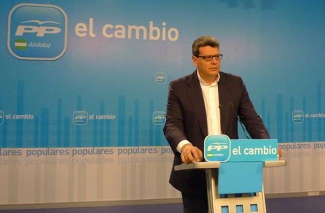 Los populares extienden sus sospechas a una empresa de Morón