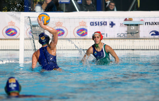 Luca-doshermanas-femenino