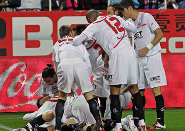 celebracion-gol-navas-sevilla-barcelona-sevillafc-2