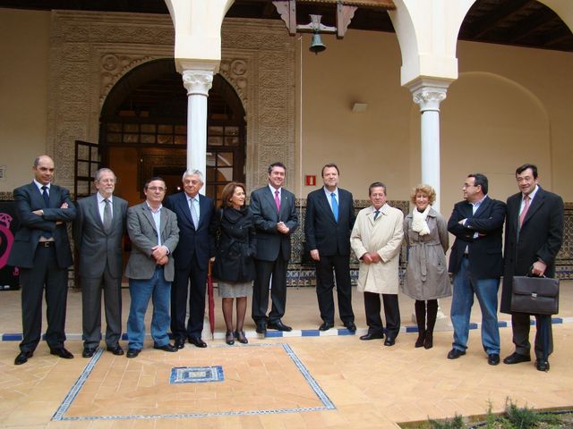 El alcaldable socialista ha participado de la última reunión presidida por el actual alcalde