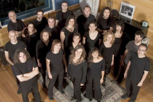 El origen de 'Nonsense' viene de la obra de György Ligeti 'Nonsense Madrigals’, una obra que toma sus textos de la 'Alicia' de Carroll, así como de otros textos ingleses creados en la era victoriana.