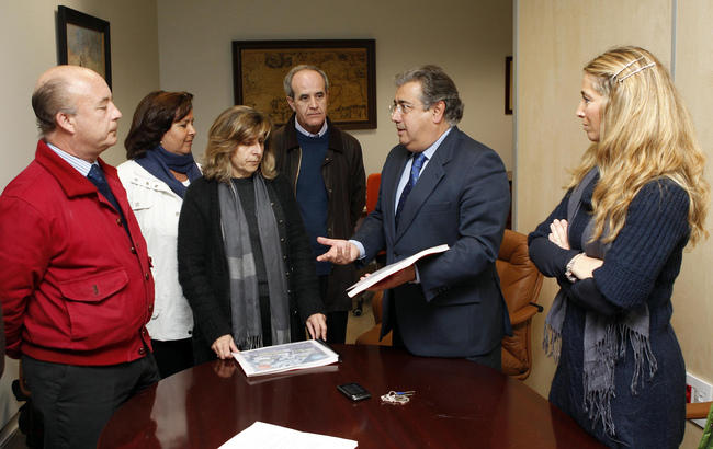 El Colegio de Procuradores ve factible la propuesta del alcaldable popular