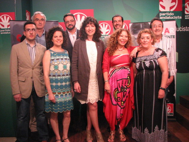 Los primeros candidatos de la lista del PA en Sevilla se han presentado esta mañana por parte de la candidata a la Alcaldía, Pilar González