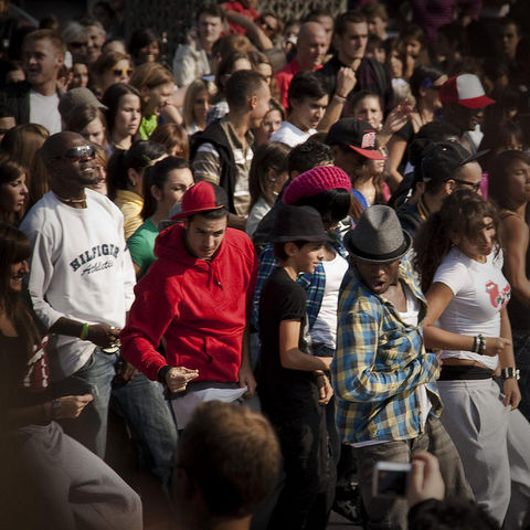 El sábado 30 de abril se hará un flash mob simultáneo en Andalucía/Gilderic en Flickr
