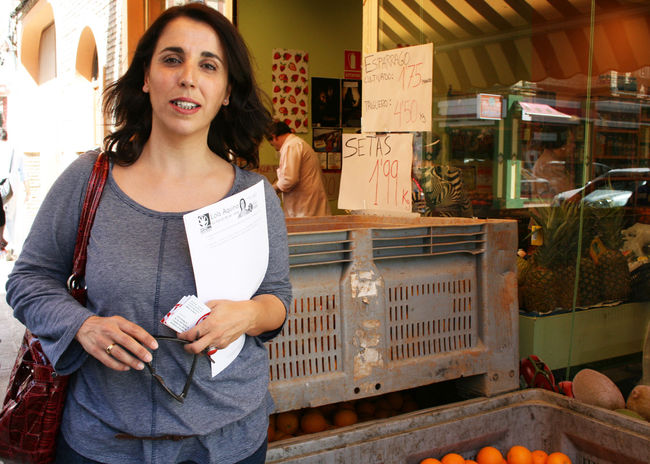Lola Aquino ya ha presentado a 200 comercios sus propuestas para el pequeño comercio de Alcalá