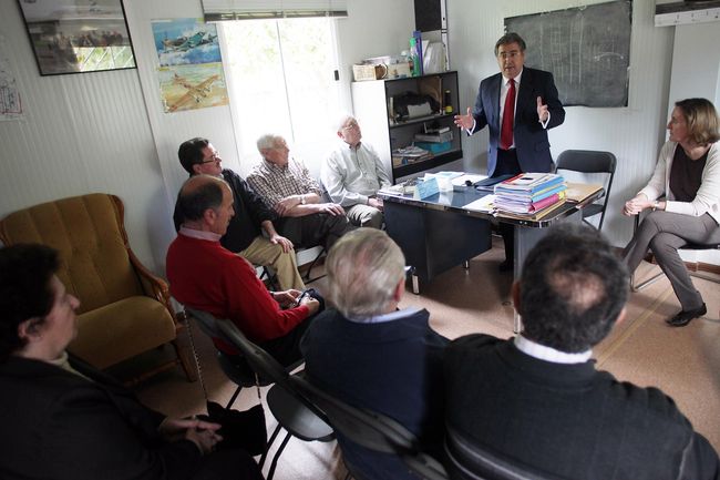 zoido-vecinos-tablada-250411