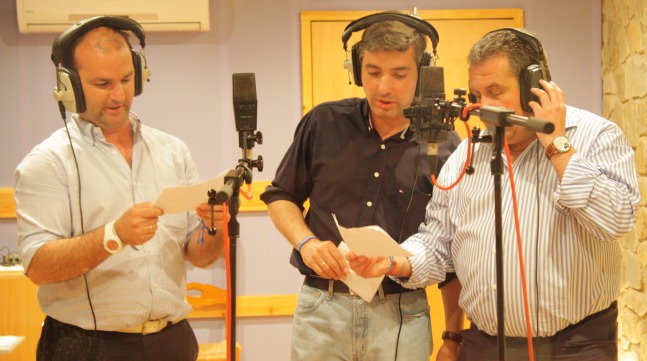 alfonso-angulo-pp-moron-cancion-campana-120511