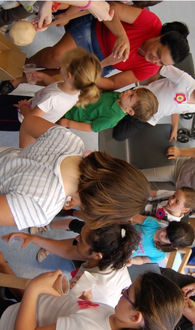 fiesta-infantil-primavera-biblioteca-alcala-230511