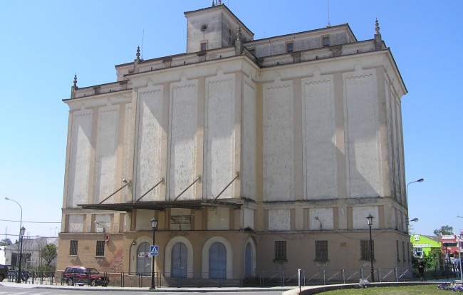 silo-agricola-carmona