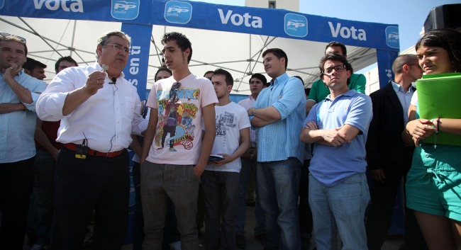 zoido-campana-jovenes-160511