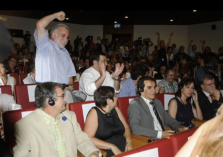 La delegación cordobesa ante la alegría de la delegación donostiarra/Córdoba 2016