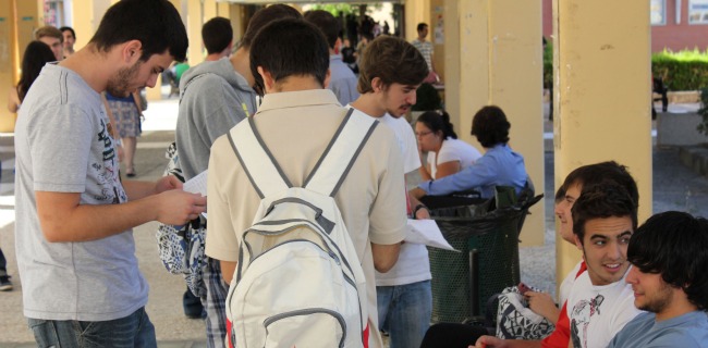 estudiantes-selectividad-upo-2011-2