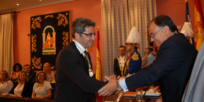 pleno-constitucion-ayuntamiento-alcala-110611