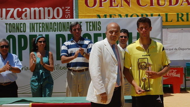 tenista-ricardo-ojeda-open-sevilla-2011