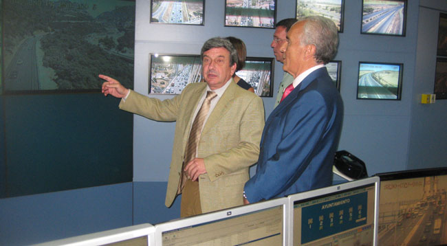 garcia-garrido-jefatura-trafico-sevilla-080711