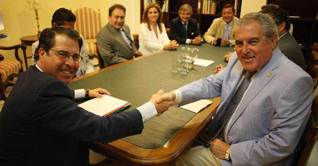 En el encuentro se ha fijado una próxima reunión para septiembre