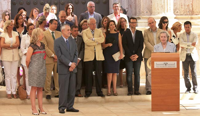Coves, Griñán e Infante esta mañana en el Parlamento de Andalucía