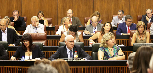 pleno-parlamento-210711