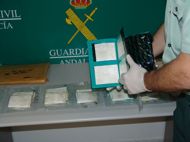 3,3 kilos de cocaína se han incautado en la operación