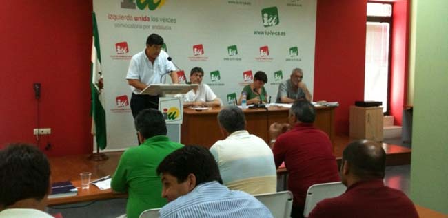 valderas-encuentro-alcaldes-iu-040711