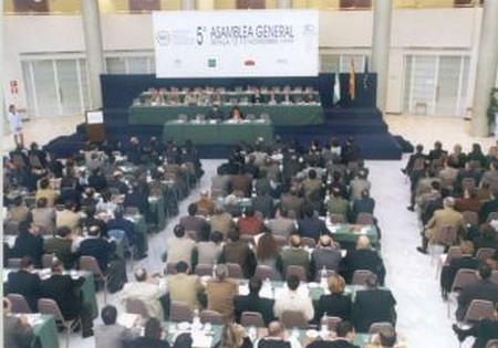 PSOE y PP luchan por el poder en la FAMP/FAMP