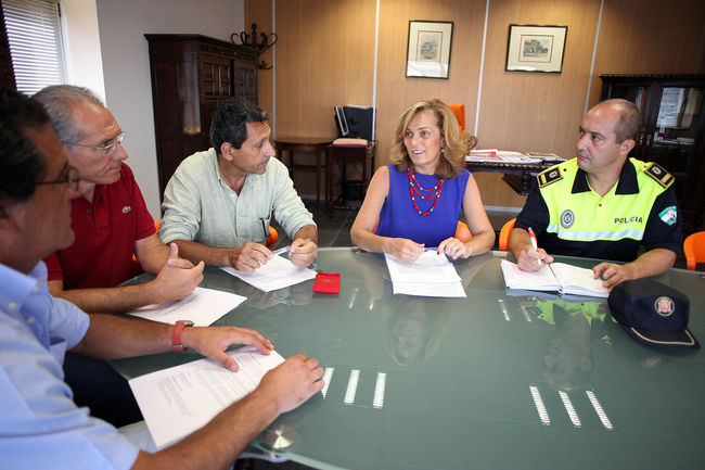 La delegada durante la reunión de trabajo del plan