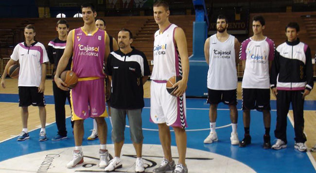 joan-plaza-entrenamientos-cajasol-290811