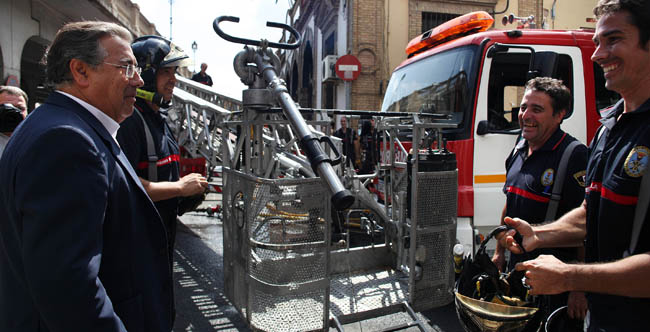 zoido-bomberos-san-bernardo-220811