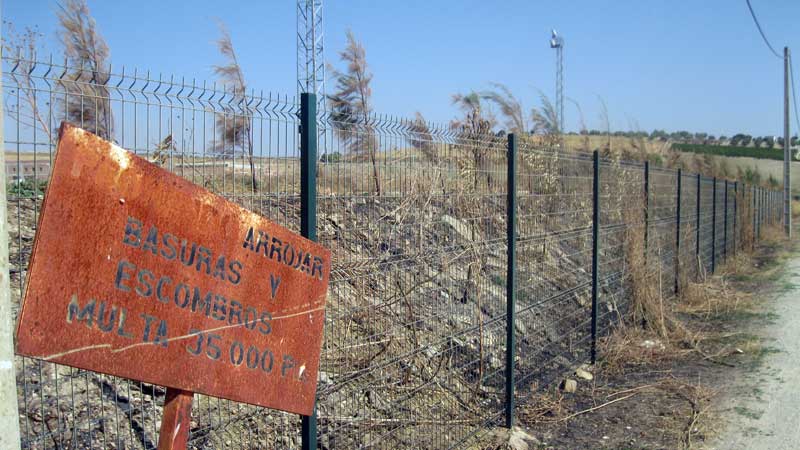 Zona junto a una de las pistas de atletismo del municipio