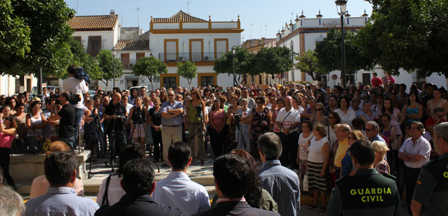 concentracion-asesinato-mujer-lora-190911
