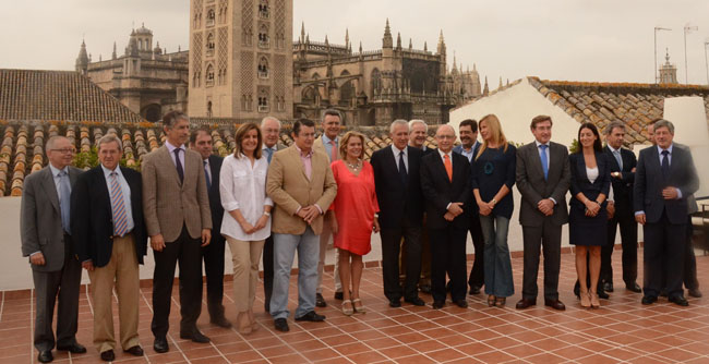 javier-arenas-equipo-trabajo-economia-230911