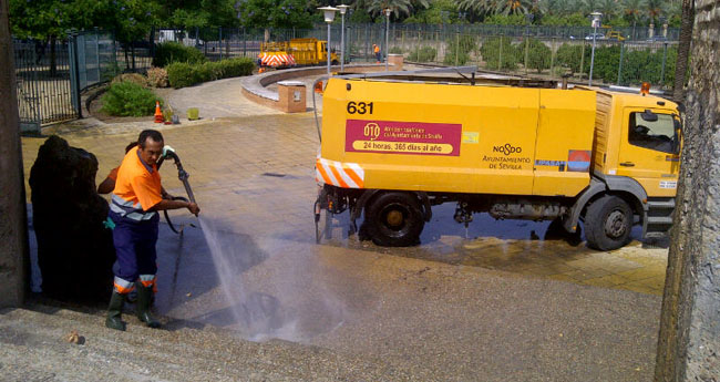 limpieza-jardines-buhaira-220911