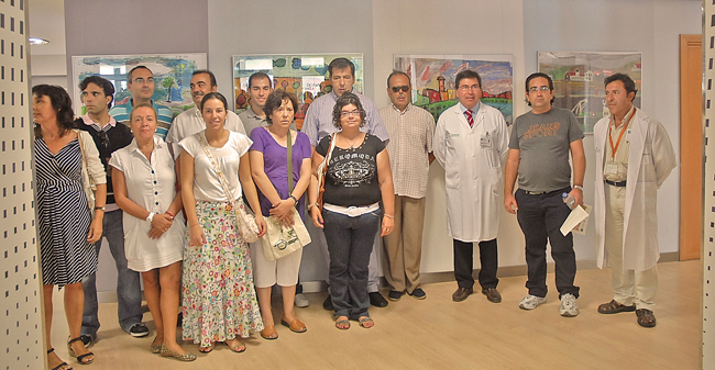 pacientes-virgen-macarena-taller-pintura-280911