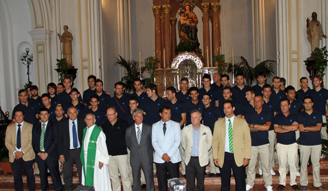 plantilla-tecnicos-betis-oficial-claret-010911