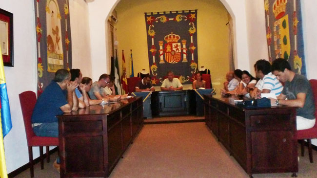 pleno-extraordinario-olivares-190911