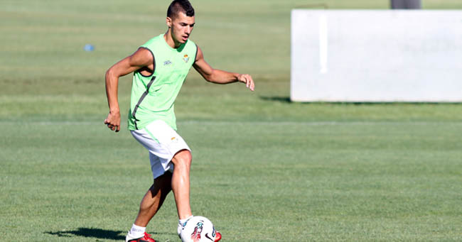 sergio-entrenamientos-betis-oficial
