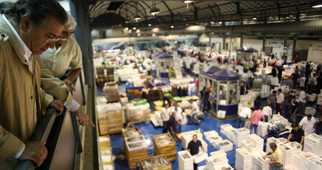 zoido-visita-mercasevilla-130911