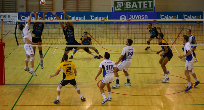 cajasol-voley-voley-guada-231011