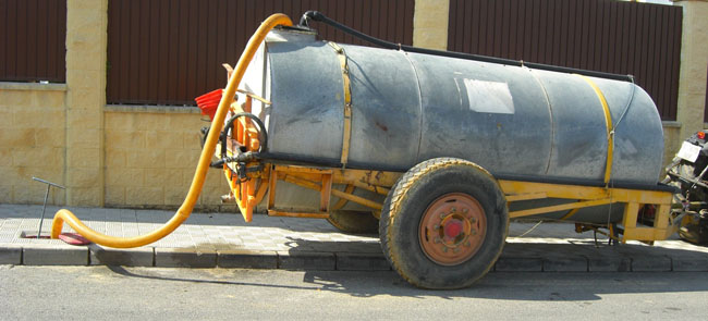 camion-aljarafesa-bomberos-gines-201011