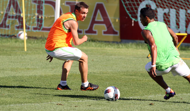 entrenamiento-betis-oficial-191011