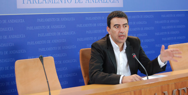 mario-jimenez-parlamento-051011